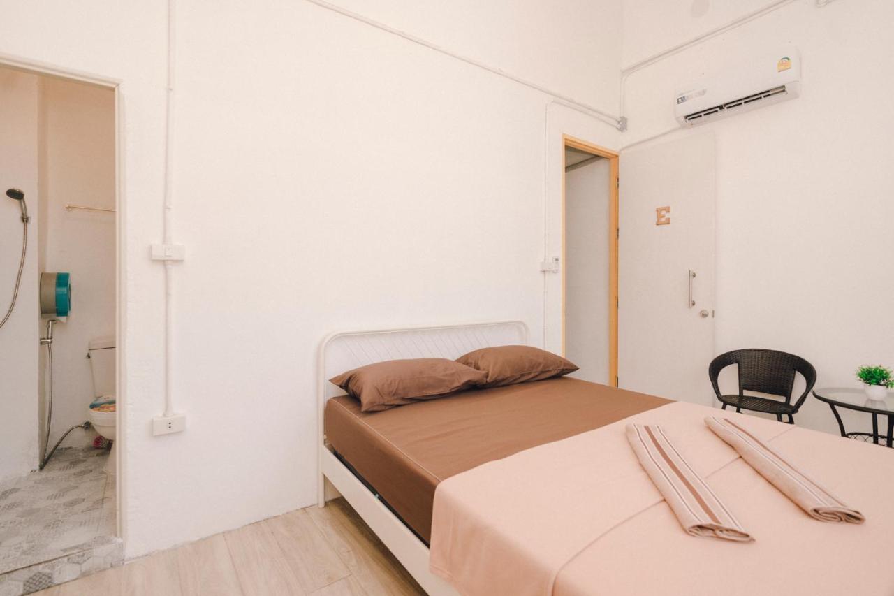 Liberta Hostel Bangkok Kültér fotó