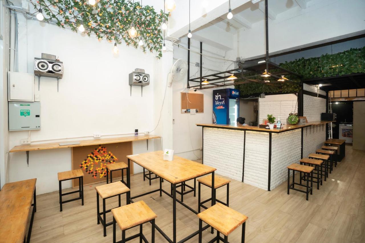 Liberta Hostel Bangkok Kültér fotó
