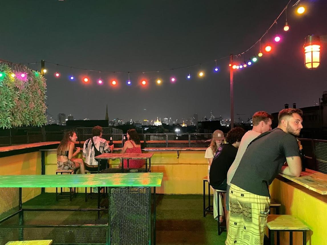 Liberta Hostel Bangkok Kültér fotó
